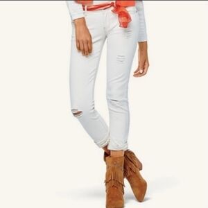 CAbi Slim Boyfriend Jeans 2 Off White Stretch Distressed Clean Girl Denim